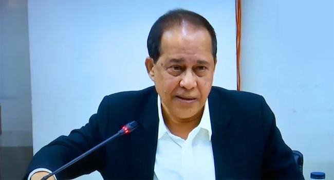 তলোয়ার-রাইফেল নিয়ে বক্তব্যের জন্য ক্ষমা চাইলেন সিইসি