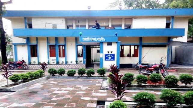 শয়ন কক্ষ থেকে স্বামী-স্ত্রীর লাশ উদ্ধার