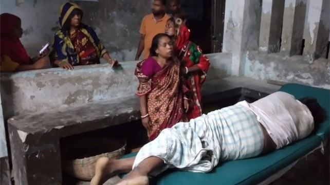 বেতাগীতে মোটরসাইকেলের ধাক্কায় ব্যবসায়ী নিহত