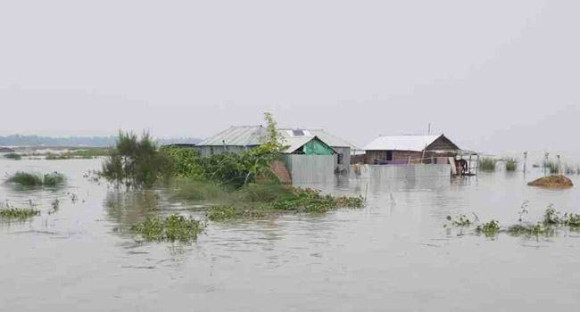বন্যায় মৃতের সংখ্যা বেড়ে ১২৭ : স্বাস্থ্য অধিদফতর