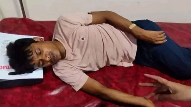 হোটেলে সিট খুঁজতে গিয়ে ছিনতাইয়ের কবলে রাবি শিক্ষার্থী