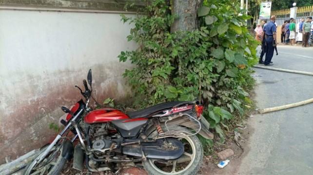 সহকর্মীকে কুপিয়ে হত্যা করল আনসার সদস্য