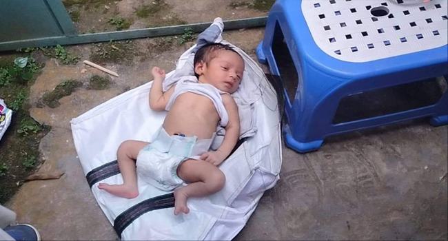বগুড়ায় ডাস্টবিন থেকে উদ্ধার নবজাতক পেলো জনক-জননীকে