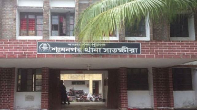শ্যামনগরে গৃহবধূকে গলা কেটে হত্যা