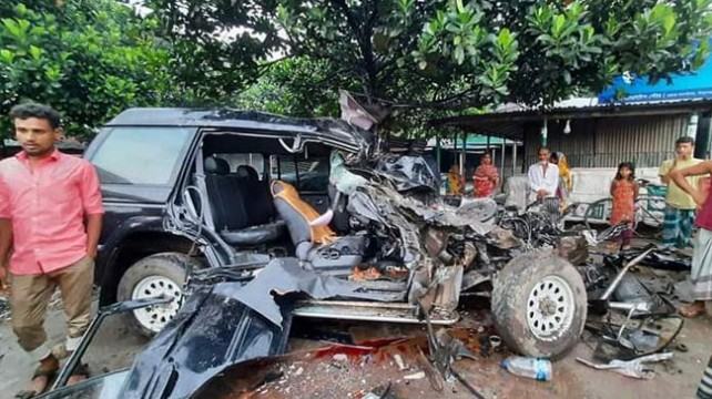 ঈশ্বরগঞ্জে পৃথক সড়ক দুর্ঘটনায় নিহত ২