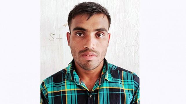 দেড় বছরের সাজার ভয়ে পালিয়ে ছিলেন ৯ বছর