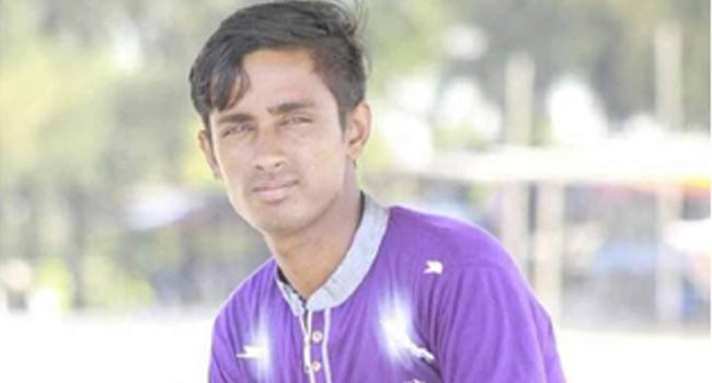 সাগরে ট্রলার থেকে ছিটকে পড়ে বাঁশখালীর এক জেলে নিখোঁজ