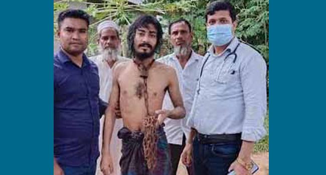 শিবপুরে আরো এক মানসিক ভারসাম্যহীন যুবক ৫ বছর ধরে শিকলবন্দি
