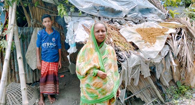 মাথা গোঁজার একটি ঘরের আকুতি লালমোহনের জাহানারার