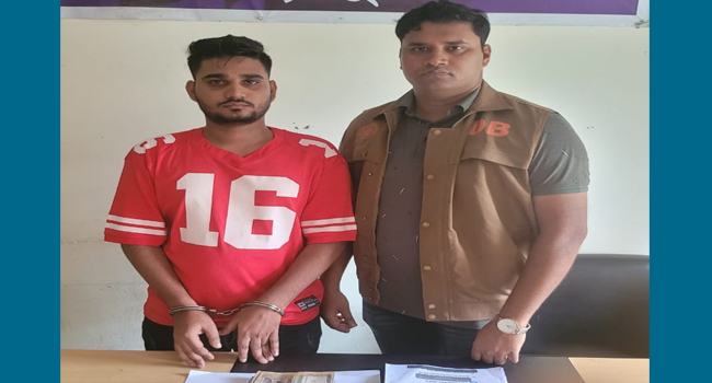 ১০০ তরুণীর সাথে প্রেম করে টাকা হাতিয়ে নেয়ার অভিযোগ
