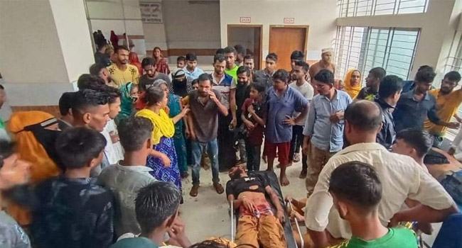 চুয়াডাঙ্গায় দুই মোটরসাইকেলের মুখোমুখি সংঘর্ষে নিহত ৩, আহত ১