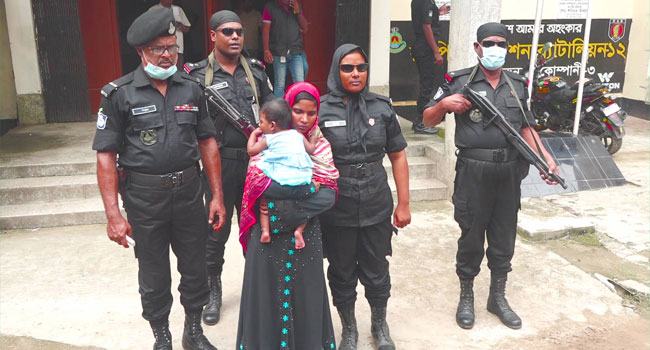 স্বামীকে খুন করে আত্মগোপনে থাকা স্ত্রী গ্রেফতার