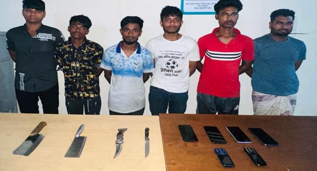 গাজীপুরে আন্তঃজেলা ৬ ডাকাত গ্রেফতার
