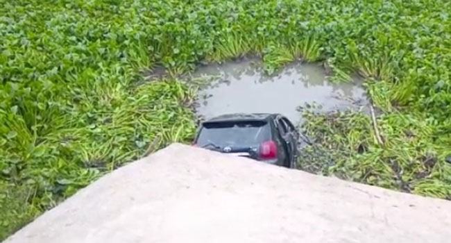 মহাদেবপুরে সড়ক দুর্ঘটনায় স্বামী-স্ত্রী নিহত, আহত ১