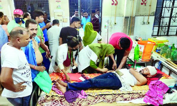 খাবার বিতরণ নিয়ে নড়াইলে আ’লীগ স্বেচ্ছাসেবক লীগ সংঘর্ষ