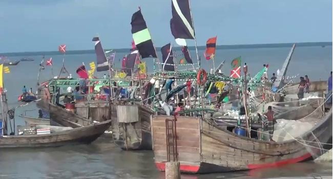 জলদস্যুর হামলায় ২ জেলে নিহত, আহত ১৫