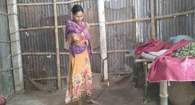 দোয়ারাবাজারে শিকলে বন্দি আম্বিয়া অর্থ নয়, চান চিকিৎসা সেবা