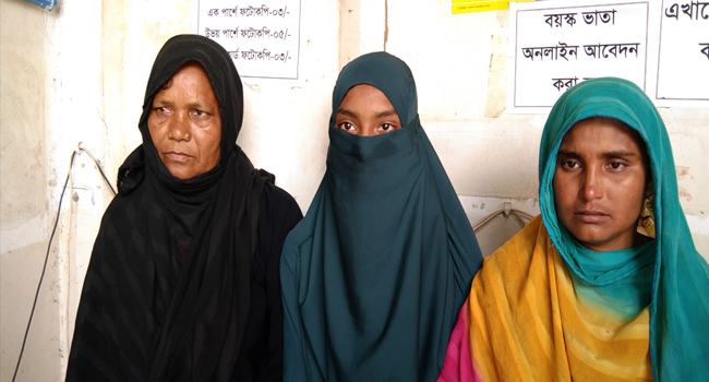 উত্যক্তের প্রতিবাদ করায় ছাত্রীর বাড়িতে হামলার অভিযোগ