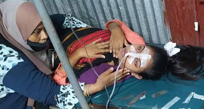 ফেনীতে ছাত্রলীগ নেত্রীর আত্মহত্যার চেষ্টা