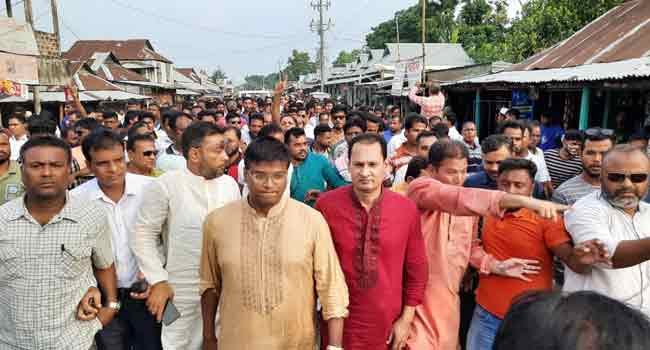 ঈশ্বরগঞ্জে বিএনপির বিক্ষোভে জনতার ঢল