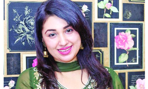 ‘লালশাড়ি’তে থাকছেন অপু বিশ্বাস