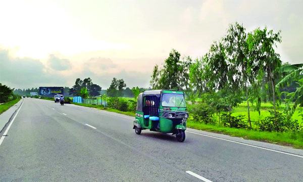 বঙ্গবন্ধু শিল্পনগর-বড়তাকিয়া সড়কে ছিনতাই আতঙ্ক
