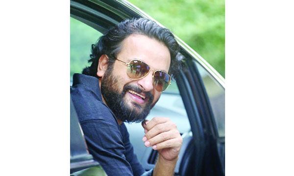 জাতীয় চলচ্চিত্র পুরস্কারের পর নতুন সিনেমা নিয়ে সাইমন সাদিক