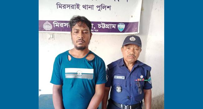 চলন্ত বাসে স্কুল শিক্ষিকার শ্লীলতাহানির দায়ে যুবকের কারাদণ্ড