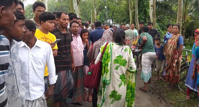 নীলফামারীতে স্ত্রী-সন্তানকে হত্যার পর স্বামীর আত্মহত্যার চেষ্টা