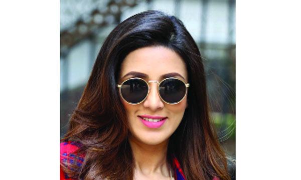 তবুও অবিরত ব্যস্ত মিম...