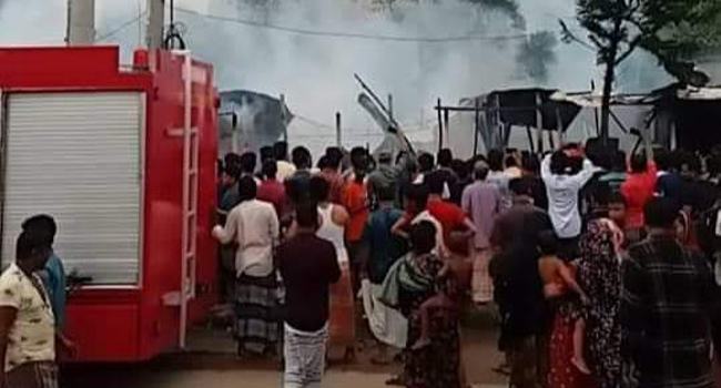 শ্রীপুরে আগুনে পুড়ল ৮ দোকান