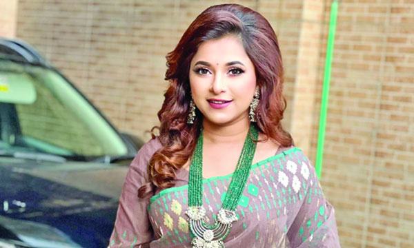 আসছে লিজার ‘গরুর গাড়ি’