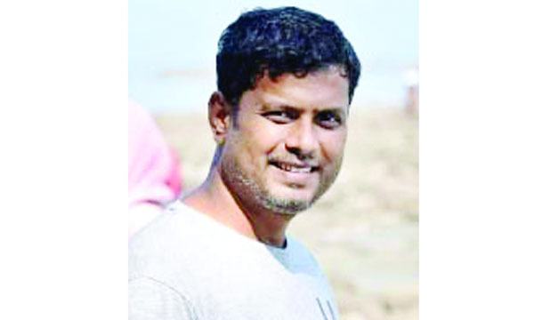 মধ্যরাতে সড়কে ঝরে গেল চবি শিক্ষক আফতাবের প্রাণ