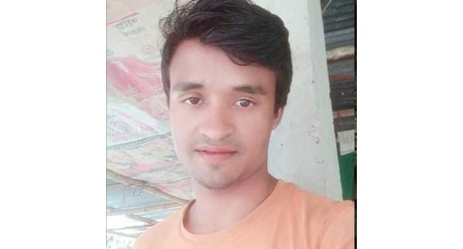 মঠবাড়িয়ায় ডোবা থেকে অর্ধগলিত লাশ উদ্ধার