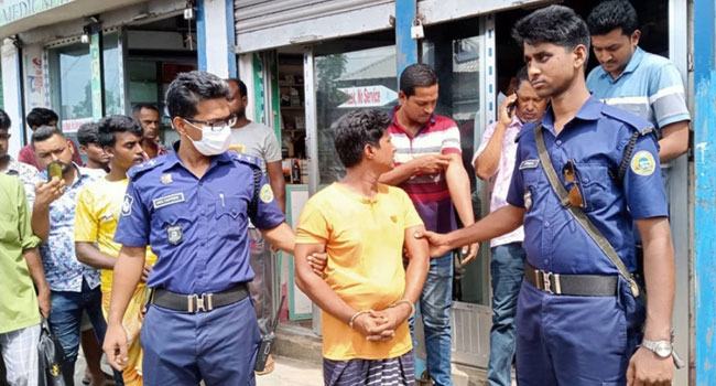 রাঙ্গাবালীতে স্বাস্থ্য বিভাগের অভিযান, গ্রেফতার ১