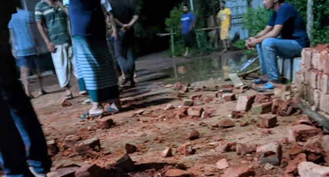 মধ্যরাতে ছাত্রলীগের দু'গ্রুপের সংঘর্ষে রণক্ষেত্র কুবি, আহত ১০
