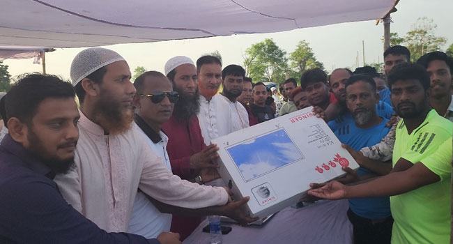 রূপগঞ্জে হাডুডু খেলা দেখতে দর্শনার্থীদের ভিড়