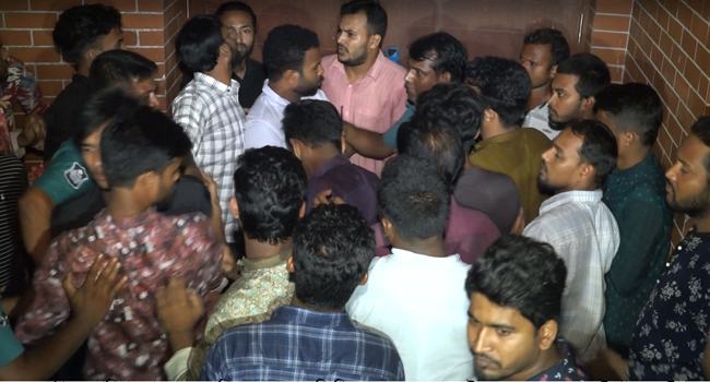 রংপুরে আ.লীগের বর্ধিত সভায় ২ গ্রুপের হট্টগোল