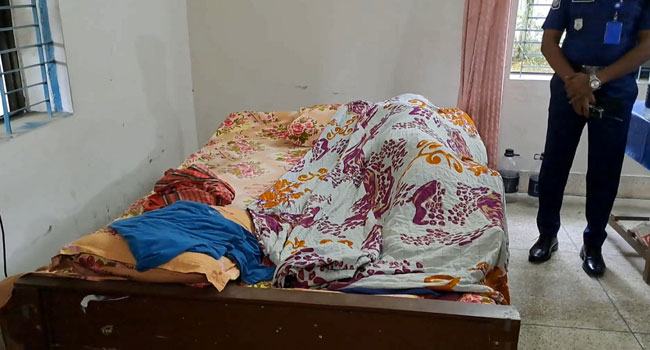 চুয়াডাঙ্গায় ডাকবাংলো থেকে বিআরটিএ পরিদর্শকের লাশ উদ্ধার