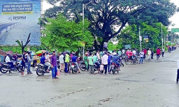 সিলেটে পরিবহন ধর্মঘট, দুর্ভোগ চরমে