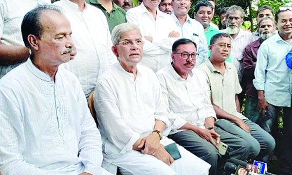 ভারত থেকে কিছুই আনতে পারেননি প্রধানমন্ত্রী : ফখরুল