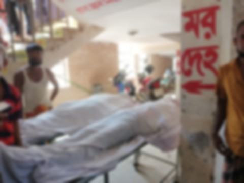শাহরাস্তিতে বিদ্যুৎস্পৃষ্টে ২ জনের মৃত্যু, আহত ৪