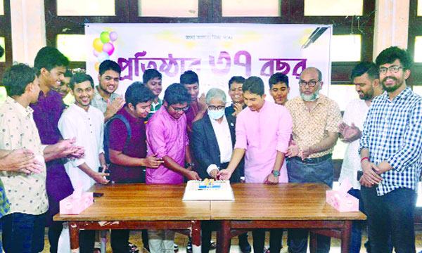 ঢাবি সাংবাদিক সমিতির ৩৭ বছরপূর্তি উদযাপন