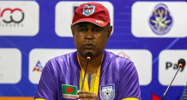 ছোটনের চোখ এখন আসিয়ান অঞ্চলে