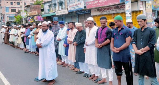 রংপুরে শাওনের জন্য যুবদলের গায়েবানা জানাজা