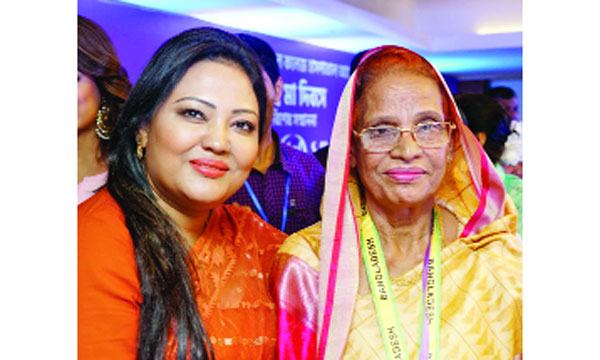 মমতাজের আয়োজনে ‘মায়ের মেলা’
