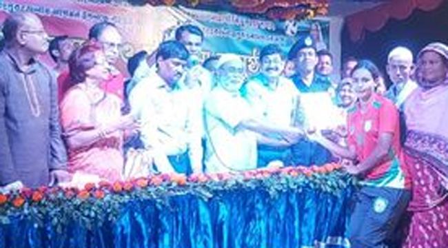 পালিচড়া-নয়াপুকুরবাসির কারণেই আমি আজকের স্বপ্না
