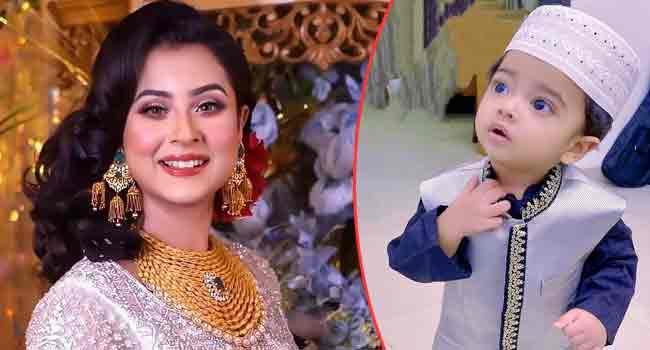 ছেলের জন্য দোয়া চাইলেন বুবলী