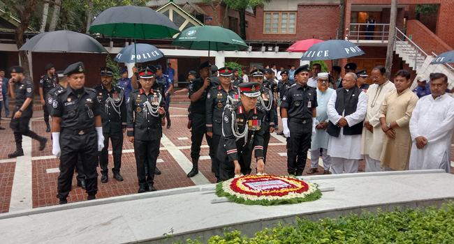 দেশপ্রেম ধারণ করে প্রতিটি সদস্য আইনশৃঙ্খলা রক্ষায় আত্মনিয়োগ করবে : র‌্যাব প্রধান