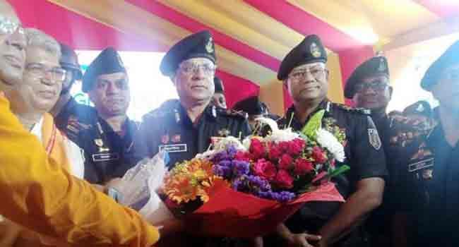 পূজায় জঙ্গি হামলার হুমকি নেই : র‍্যাব ডিজি